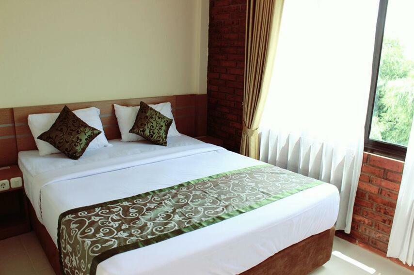 Amerta Giri Guest House Wonosobo Εξωτερικό φωτογραφία