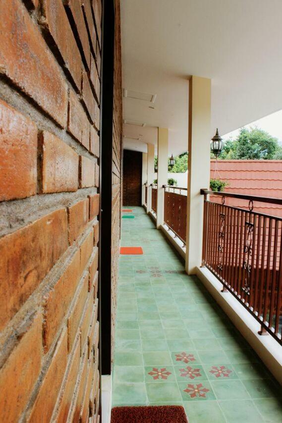 Amerta Giri Guest House Wonosobo Εξωτερικό φωτογραφία